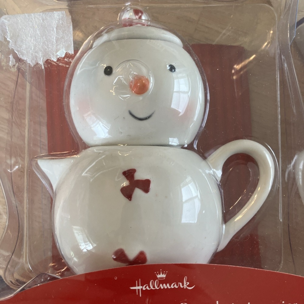 HALLMARK SNOWMAN STACKING CREAM  SUGAR WHITE COLLECTIBLE HOLIDAY DISHWASHER SAFE